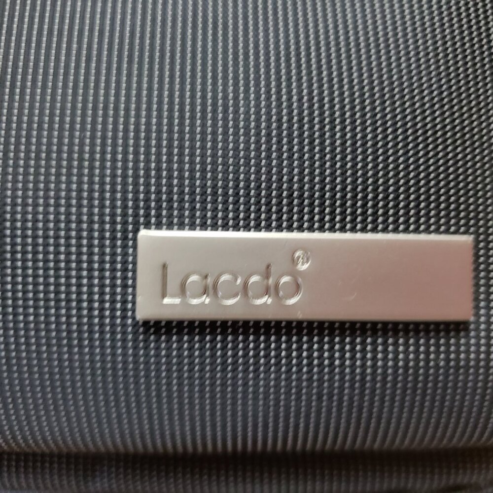 Lacdo 14–15-inch Chromebook Laptop Bag.
